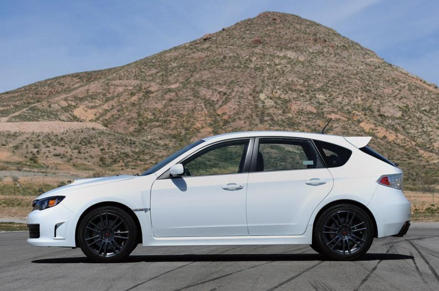  Subaru Impreza WRX STI Special Edition 2010 года  (фото 22 из 55)